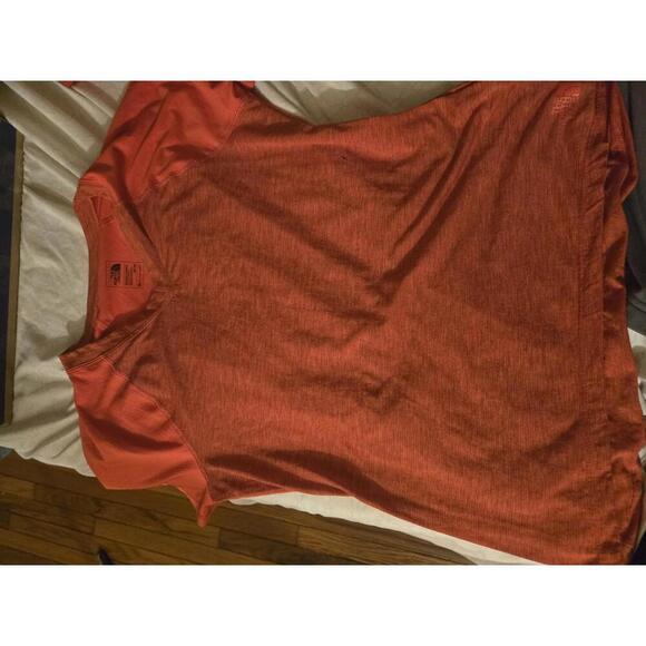 The North Face Women's Short Sleeve Activewear T-Shirt Medium - Picture 1 of 5